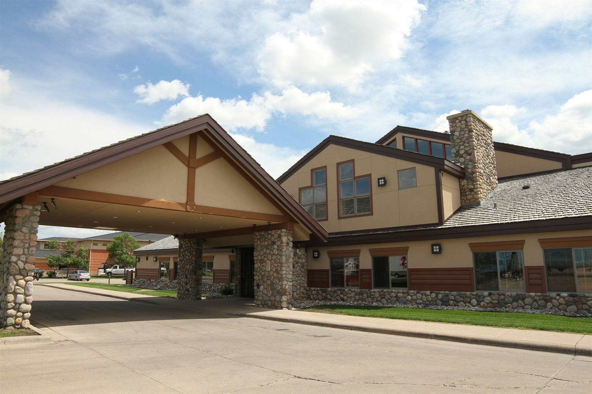 C'Mon Inn & Suites Fargo Exterior photo